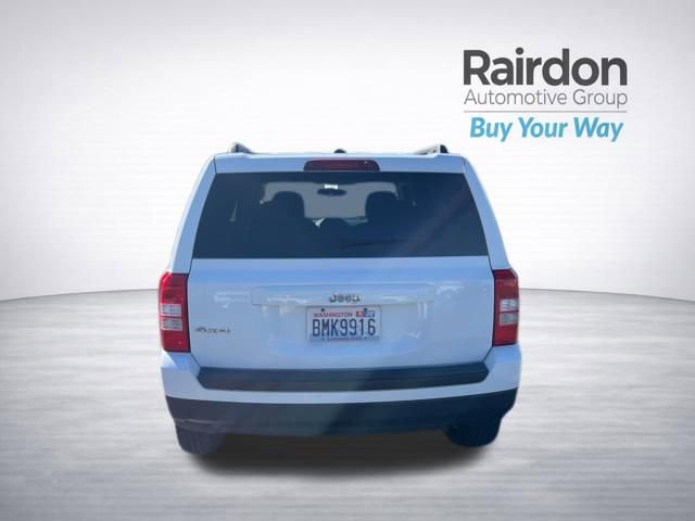 Used 2016 Jeep Patriot Sport w/ Power Value Group AWD/4WD image 6