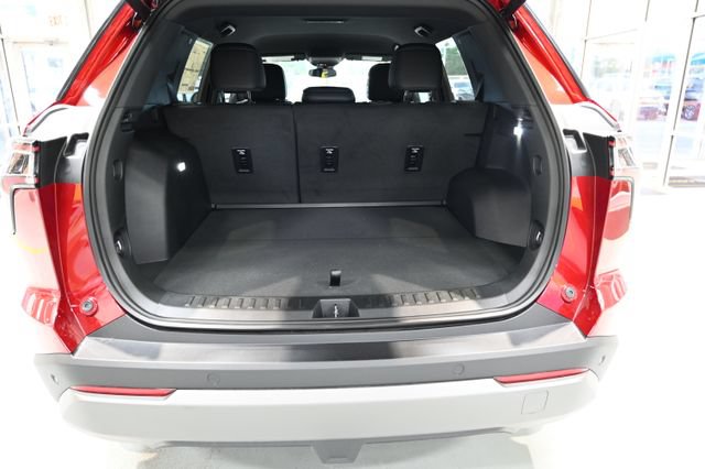 New 2027 Chevrolet Equinox LT w/ Convenience Package II FWD image 28