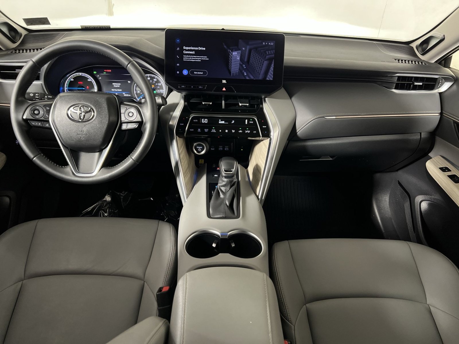 Used 2023 Toyota Venza XLE AWD/4WD image 22
