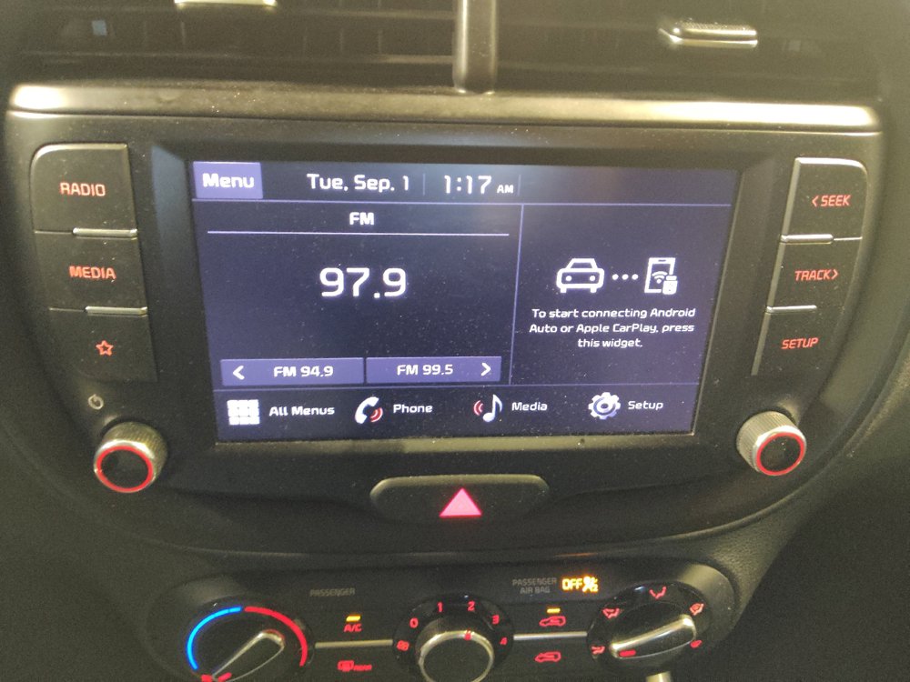 Used 2022 Kia Soul LX FWD image 25