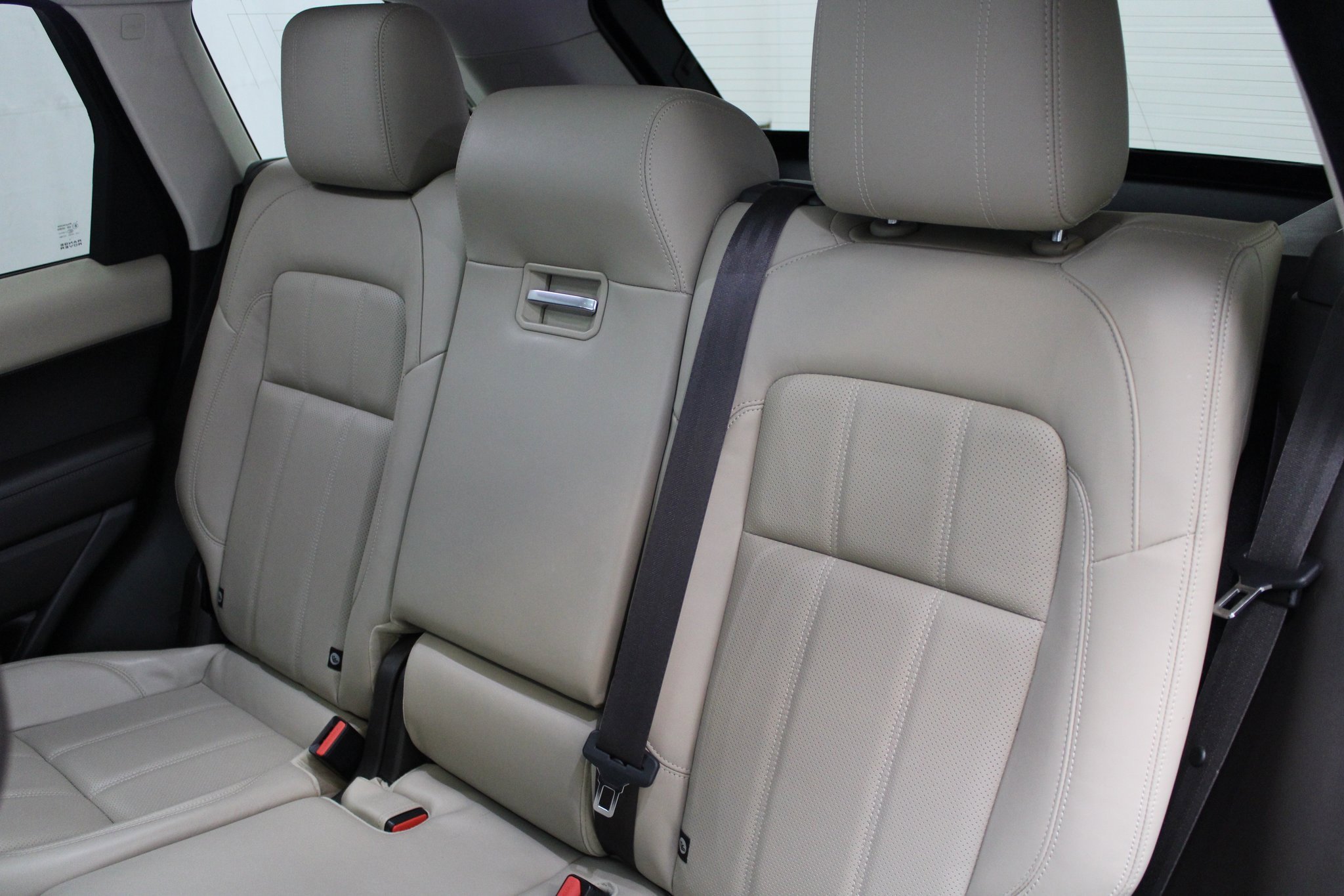 Used 2019 Land Rover Range Rover Sport HSE image 21