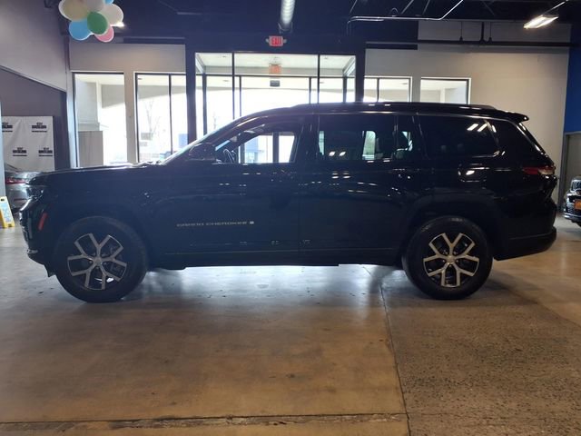 Used 2024 Jeep Grand Cherokee L Limited AWD/4WD image 6