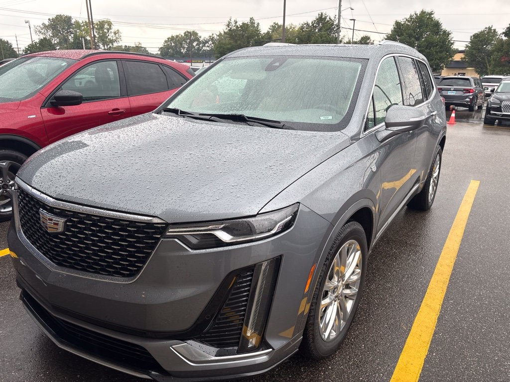 Used 2021 Cadillac XT6 Premium Luxury AWD/4WD image 8