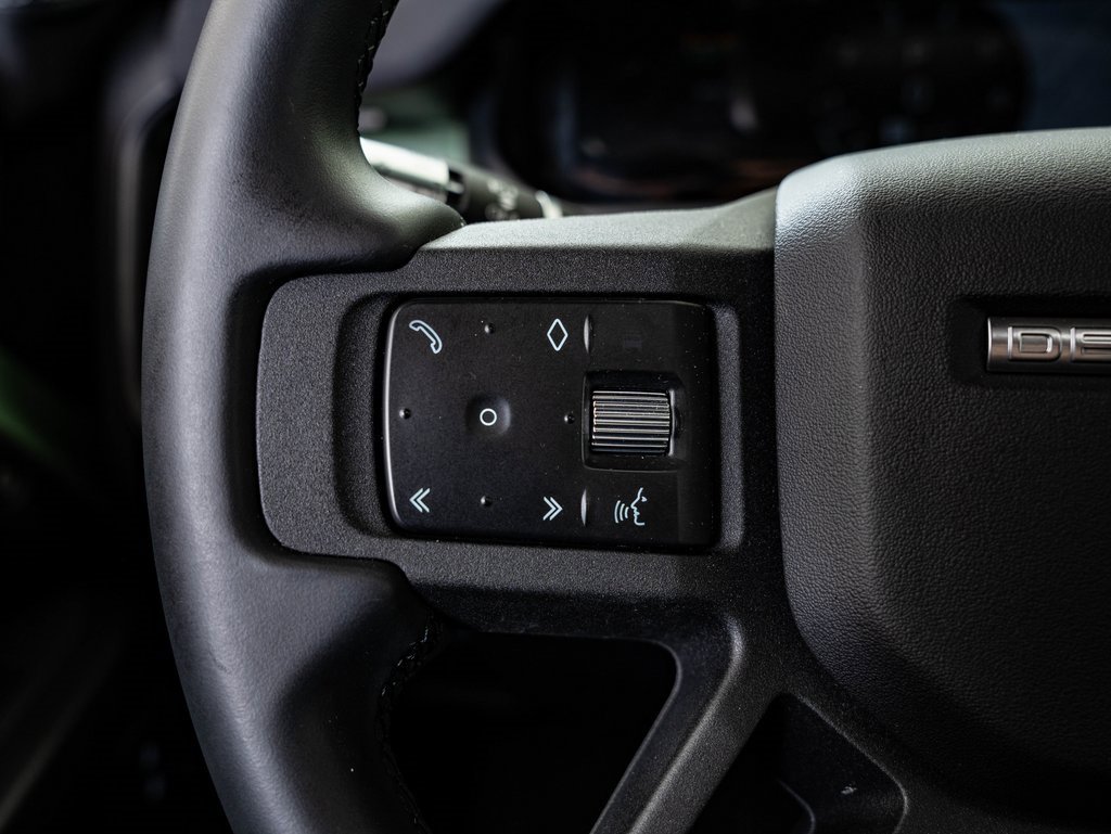 Used 2023 Land Rover Defender 110 75th Limited Edition image 30