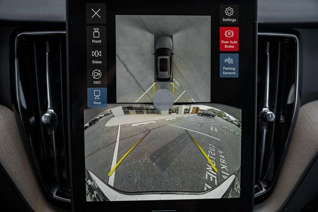 New 2026 Volvo XC60 B5 Plus w/ Protection Package Premier image 40