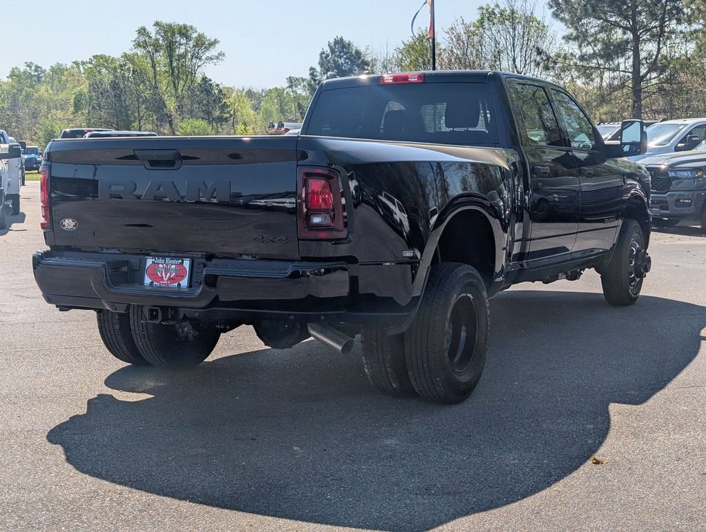 New 2026 RAM 3500 Big Horn AWD/4WD image 7