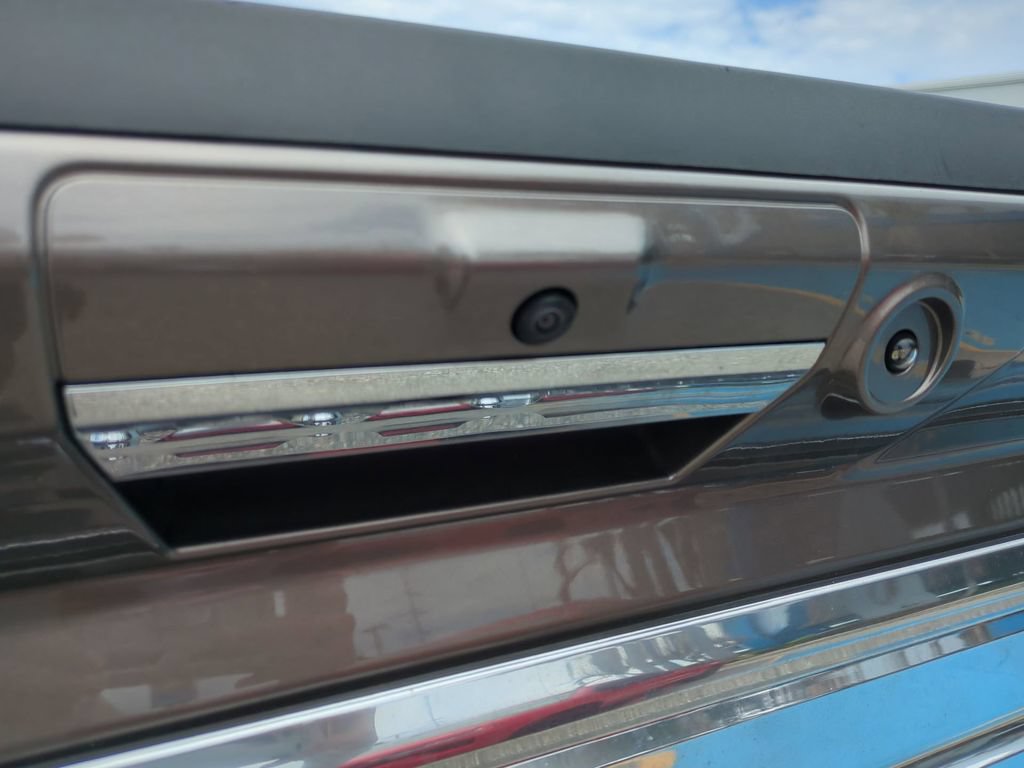 Used 2023 Ford F250 King Ranch w/ Chrome Package AWD/4WD image 15