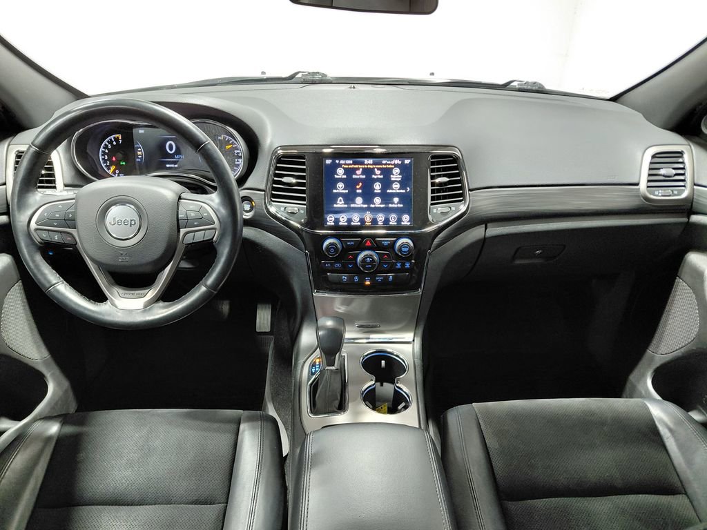 Certified 2021 Jeep Grand Cherokee Laredo X AWD/4WD image 17