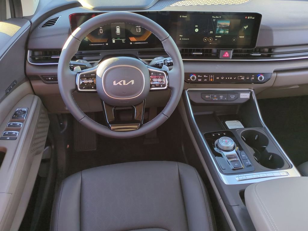 New 2026 Kia Carnival EX FWD image 19