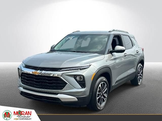 Certified 2024 Chevrolet TrailBlazer LT w/ LT Cold Weather Package FWD image 1