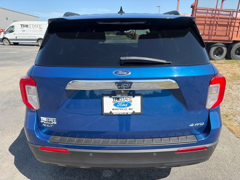Used 2021 Ford Explorer XLT AWD/4WD image 5