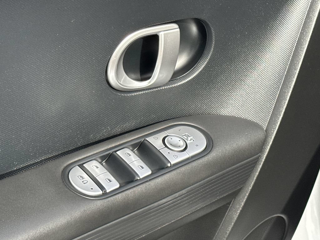 Used 2024 Hyundai Ioniq 5 SE RWD image 29