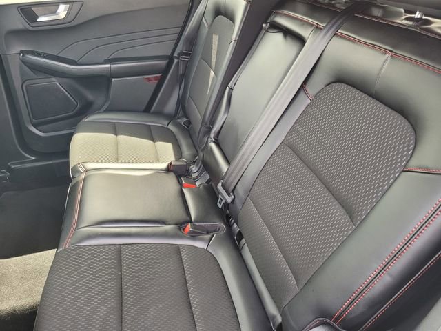 Certified 2025 Ford Escape ST-Line AWD/4WD image 13