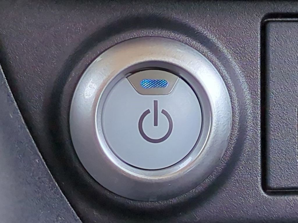 Certified 2023 Nissan Leaf SV Plus image 29