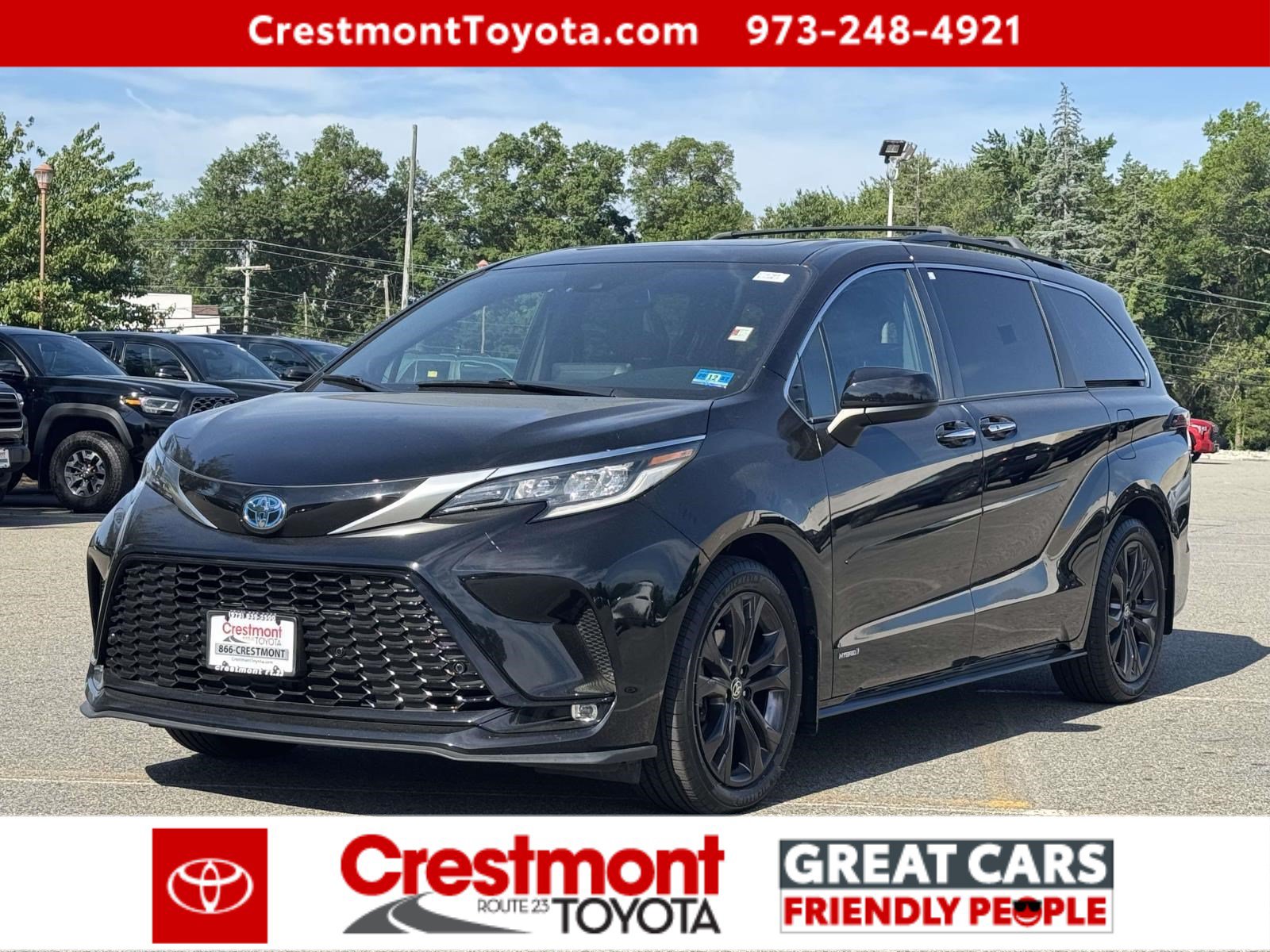 Certified 2021 Toyota Sienna XSE w/ XSE Plus Package FWD image 1