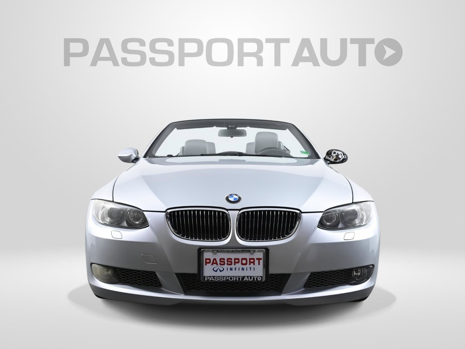 Used 2008 BMW 335i Convertible image 2
