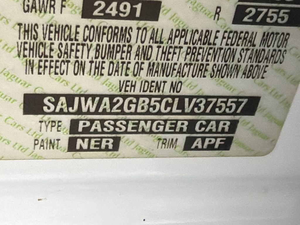 Used 2012 Jaguar XJ L image 33