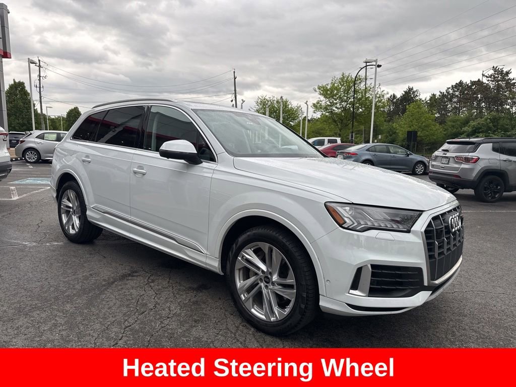 Used 2023 Audi Q7 3.0T Premium w/ Convenience Package AWD/4WD image 9