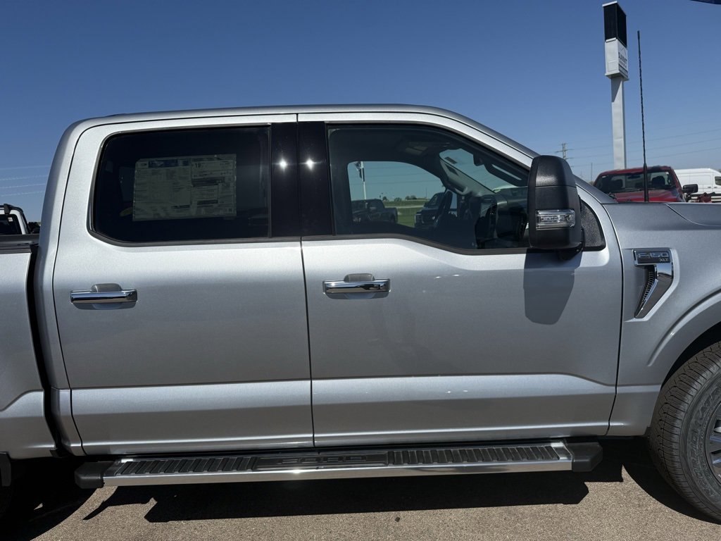 New 2025 Ford F150 XLT w/ Equipment Group 303A High image 33