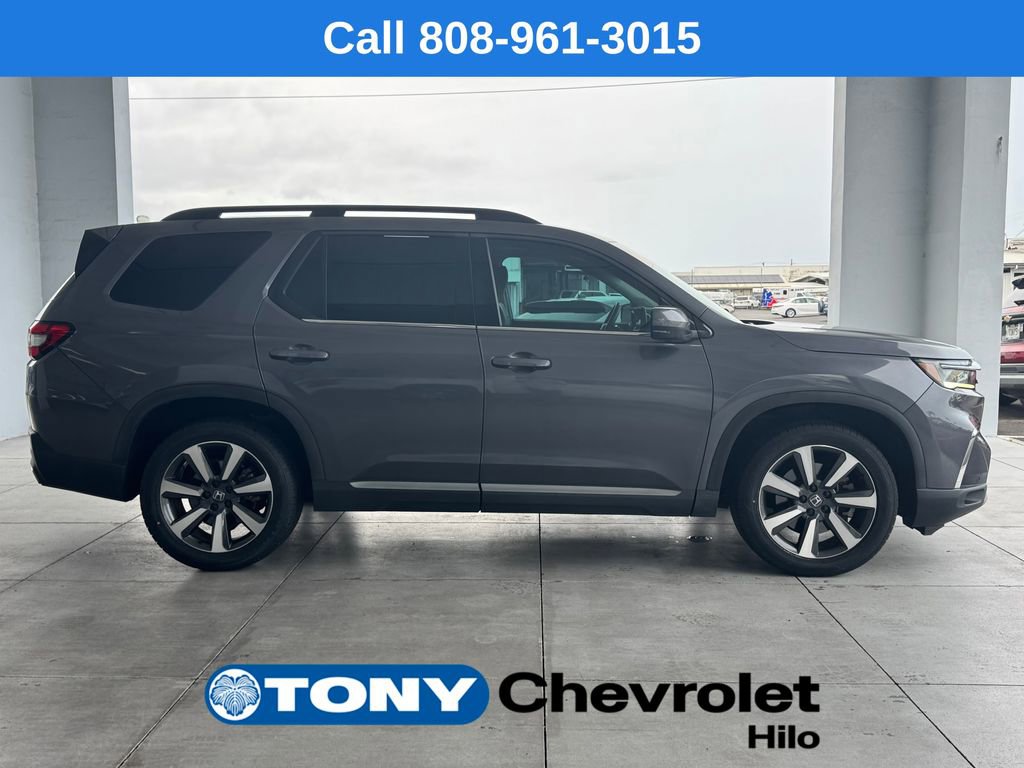 Used 2023 Honda Pilot Elite image 6