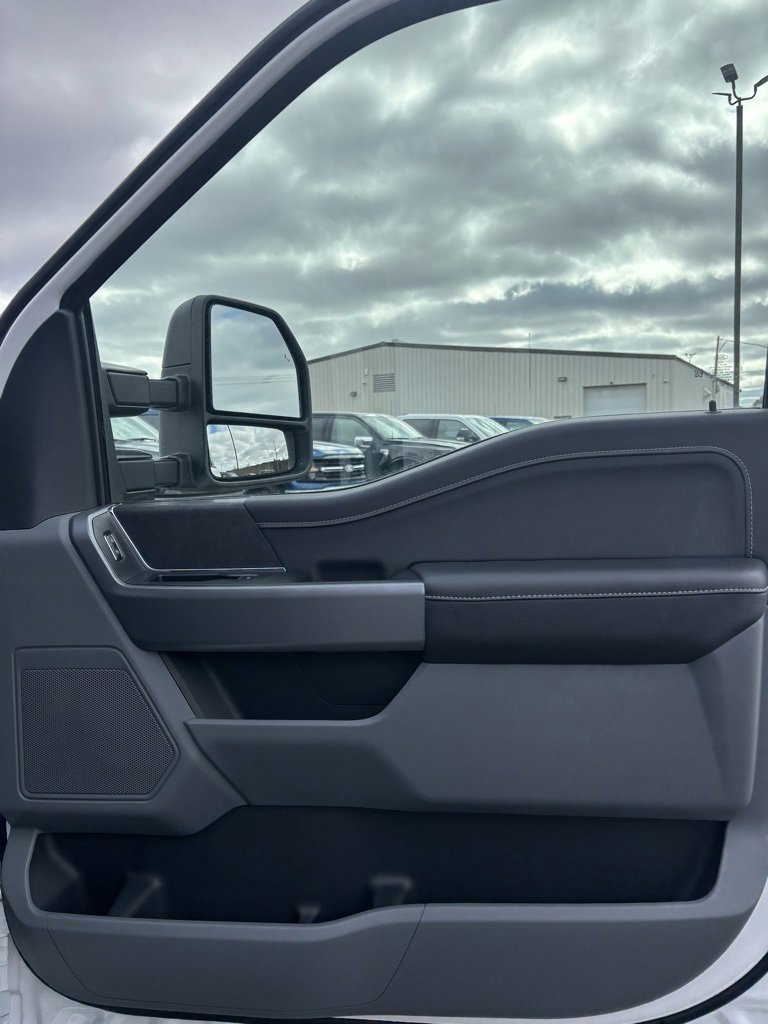 Used 2025 Ford F150 XLT w/ Equipment Group 302A MID image 24