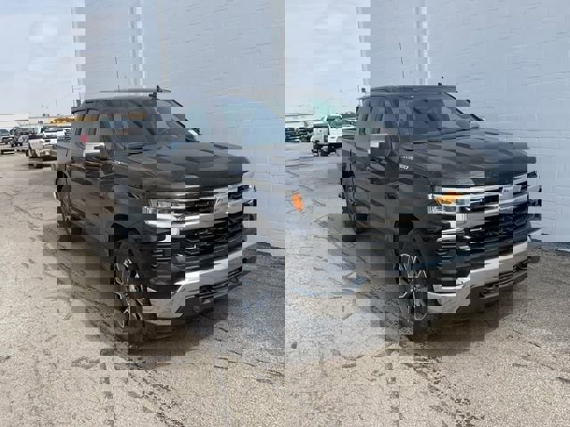 Used 2024 Chevrolet Silverado 1500 LT