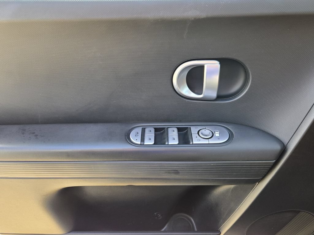 Certified 2024 Hyundai Ioniq 5 SEL RWD image 26
