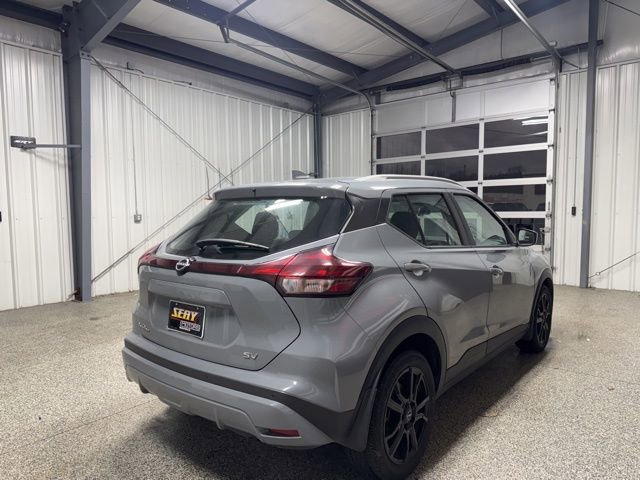 Used 2023 Nissan Kicks SV image 14