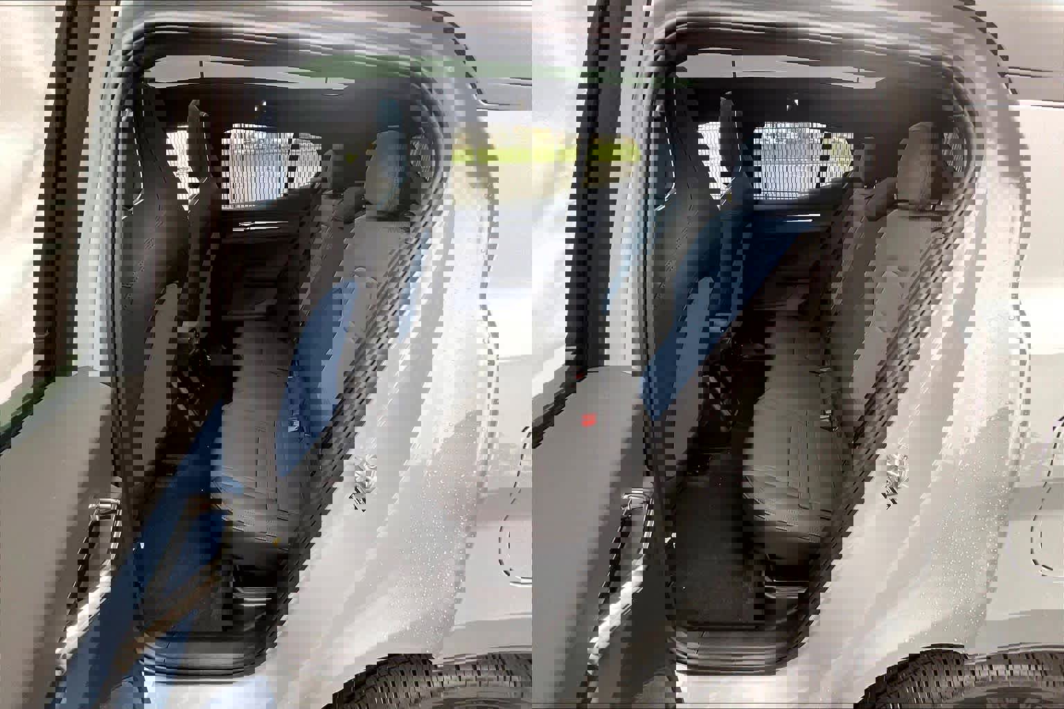 New 2026 Volvo EX30 Plus image 12