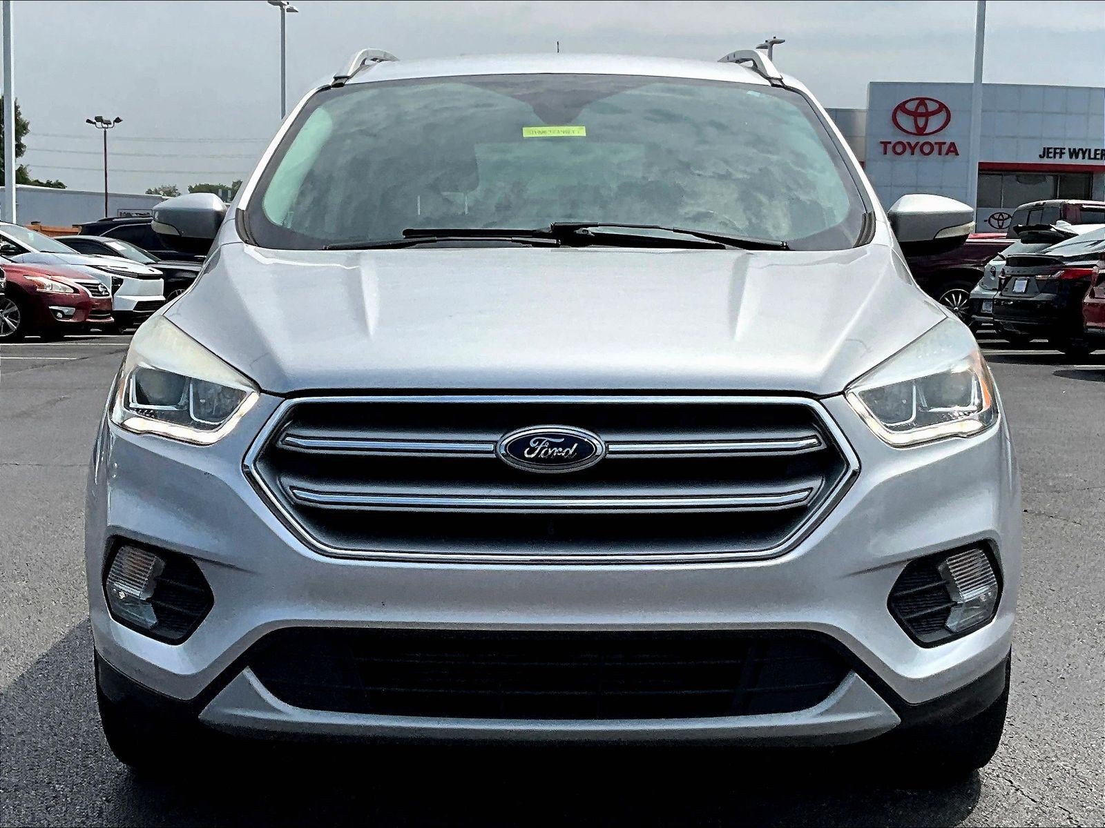 Used 2017 Ford Escape Titanium FWD image 2