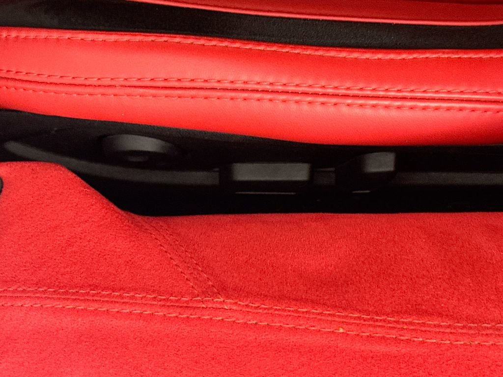 Used 2018 Lamborghini Aventador S image 21