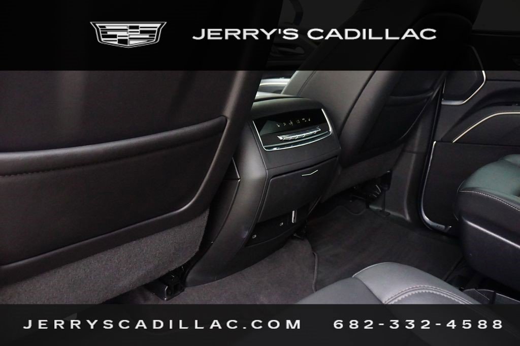 Certified 2022 Cadillac Escalade ESV Luxury AWD/4WD image 22