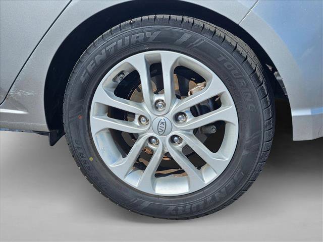 Used 2012 Kia Forte EX image 20