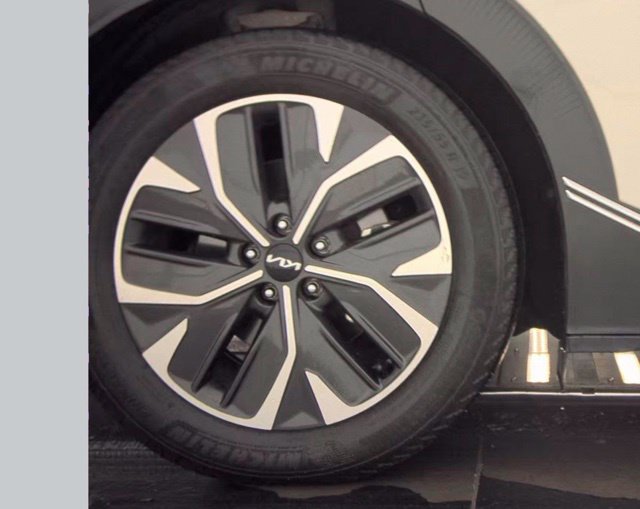 Certified 2024 Kia EV6 Light RWD image 20