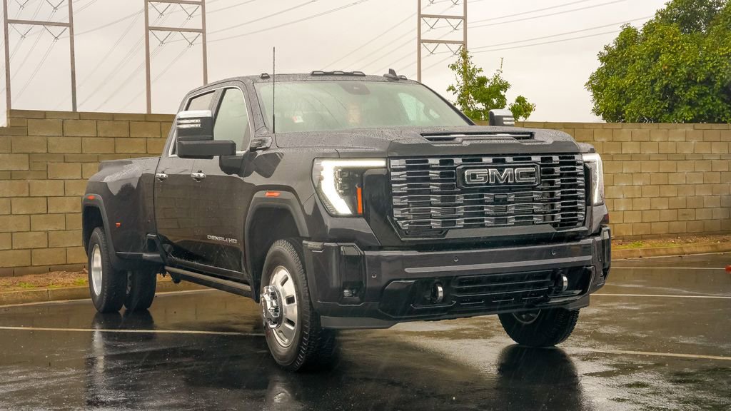 New 2026 GMC Sierra 3500 Denali Ultimate image 5