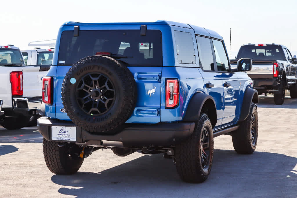 New 2026 Ford Bronco Badlands AWD/4WD image 3