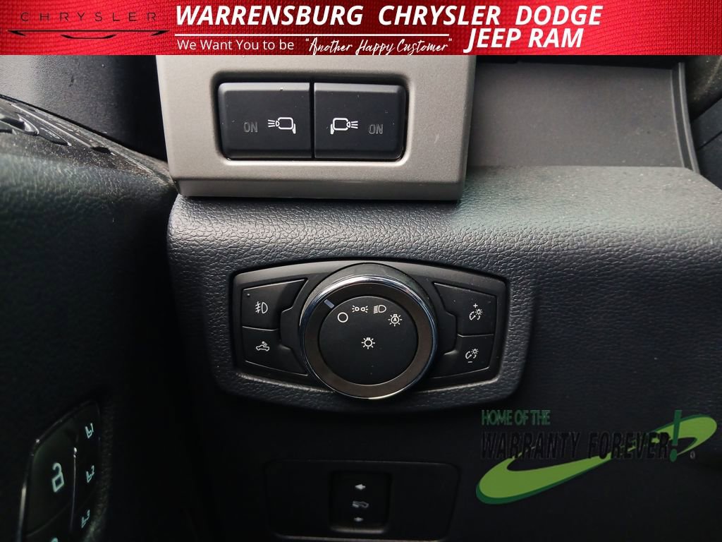 Used 2022 Ford F250 Lariat w/ Chrome Package image 30