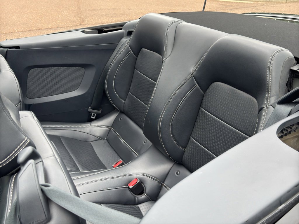 Used 2024 Ford Mustang Premium image 11