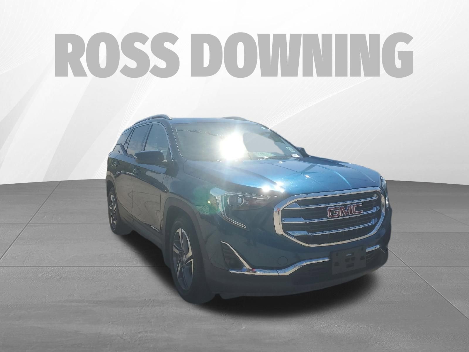 Used 2020 GMC Terrain SLT w/ Preferred Package image 3