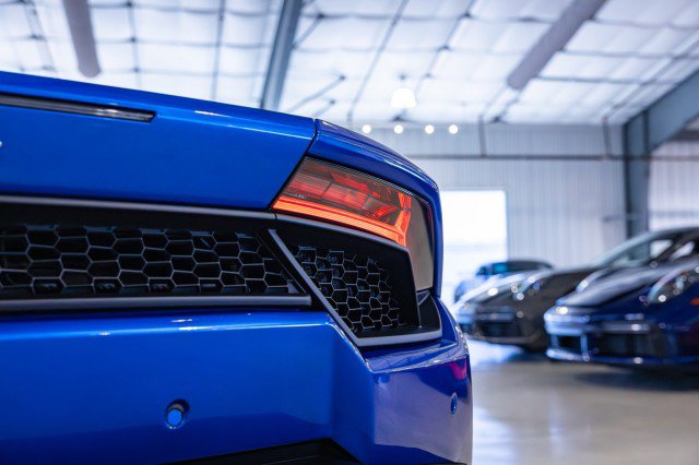 Used 2019 Lamborghini Huracan LP 580-2 image 18