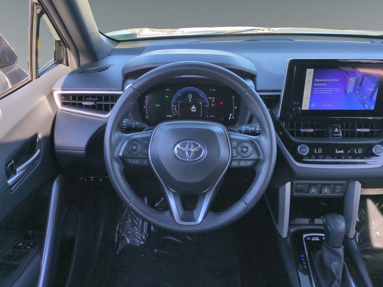 Used 2024 Toyota Corolla Cross AWD Hybrid w/ Convenience Package image 12