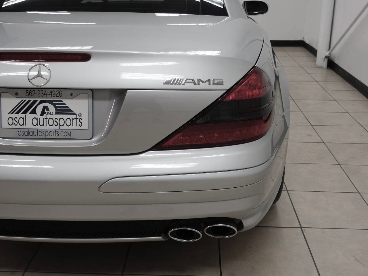 Used 2004 Mercedes-Benz SL 55 AMG SL 55 AMG 2dr Convertible image 29