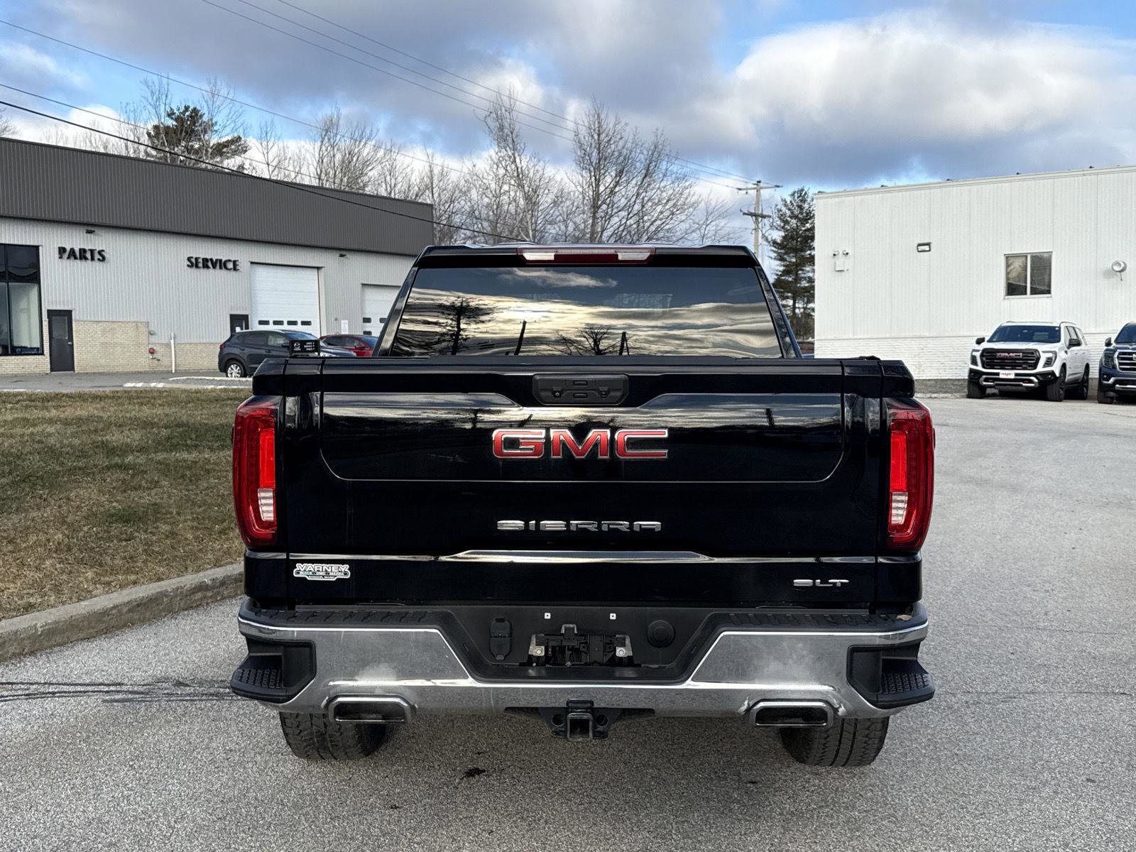 Used 2022 GMC Sierra 1500 SLT w/ SLT Premium Package image 6