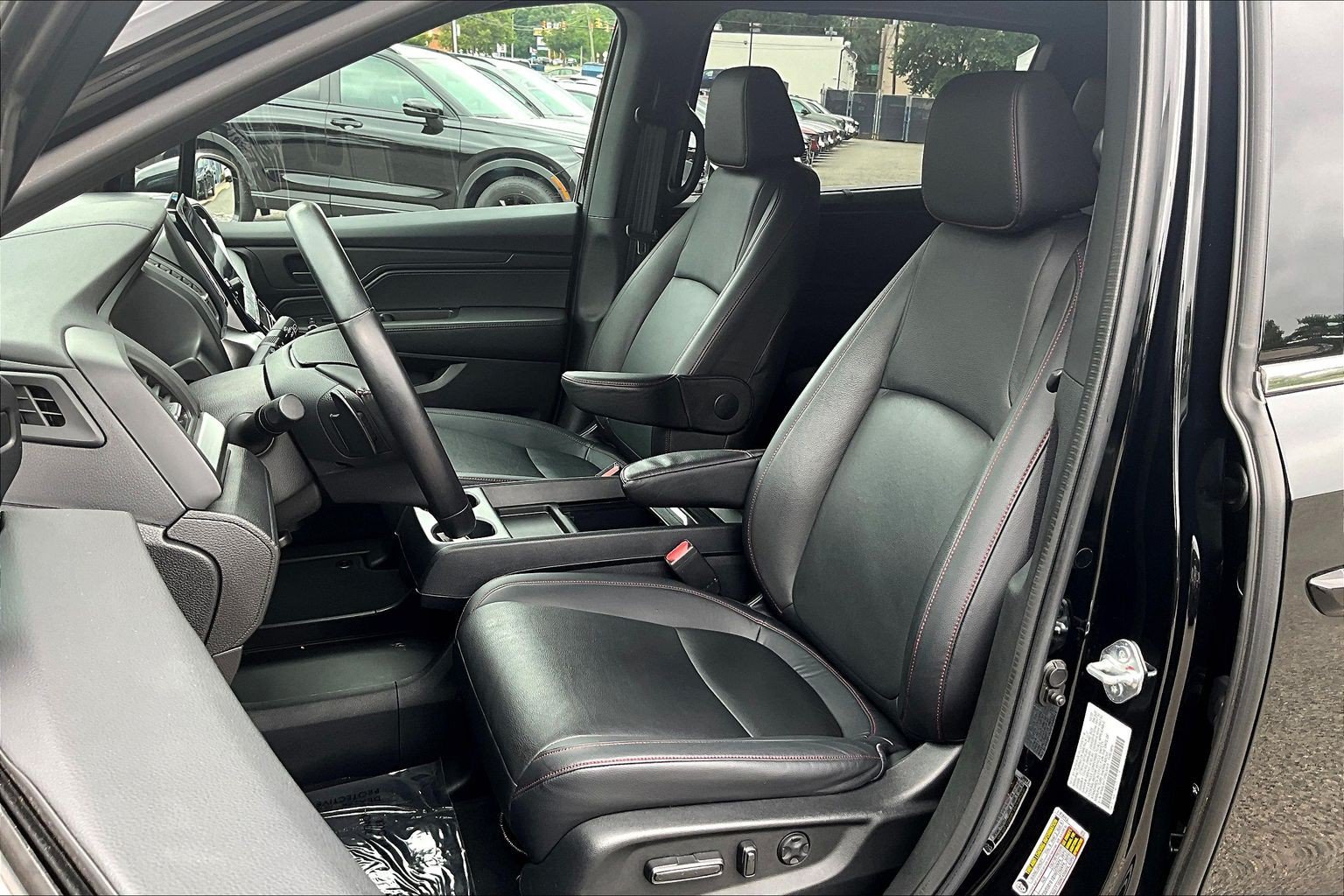 Used 2023 Honda Odyssey Sport image 27