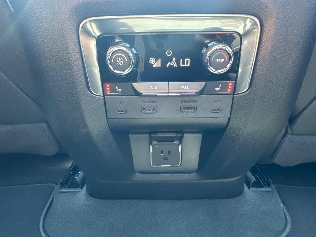 New 2026 Chevrolet Tahoe Premier AWD/4WD image 35