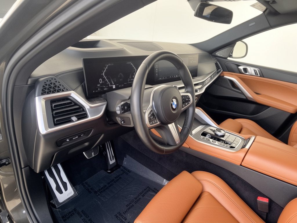 Used 2024 BMW X6 xDrive40i AWD/4WD image 4