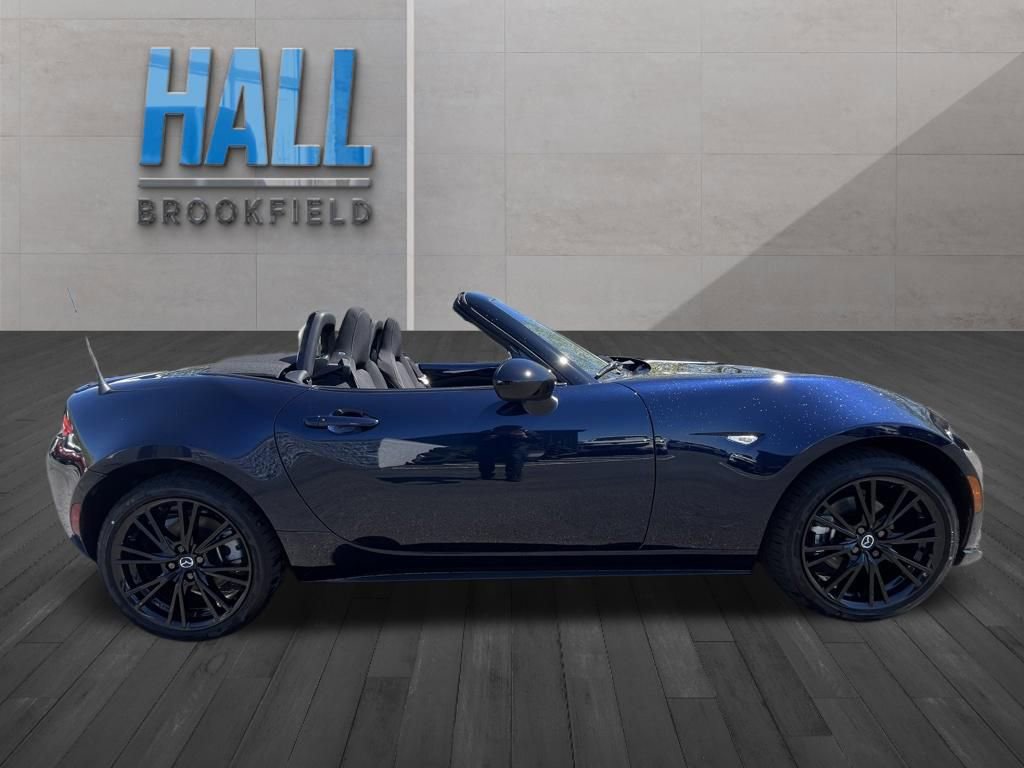 New 2026 MAZDA MX-5 Miata Club w/ Interior Package RWD image 8
