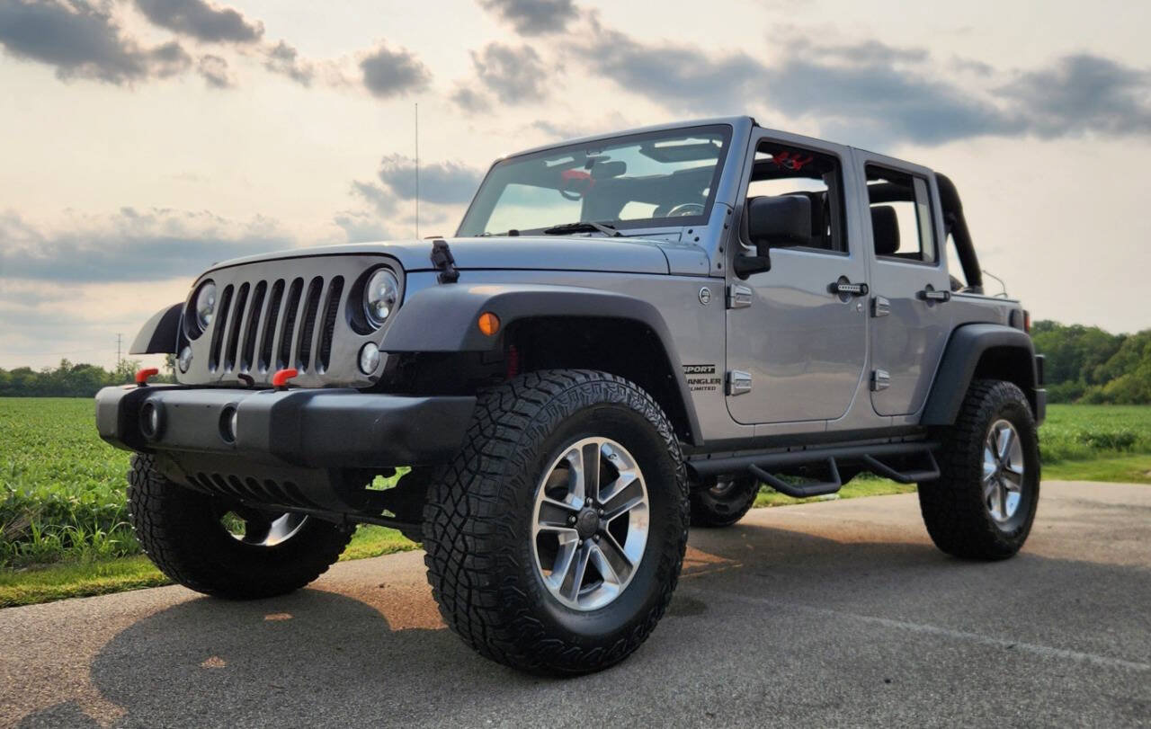 Used 2016 Jeep Wrangler Unlimited Sport w/ Connectivity Group AWD/4WD image 19