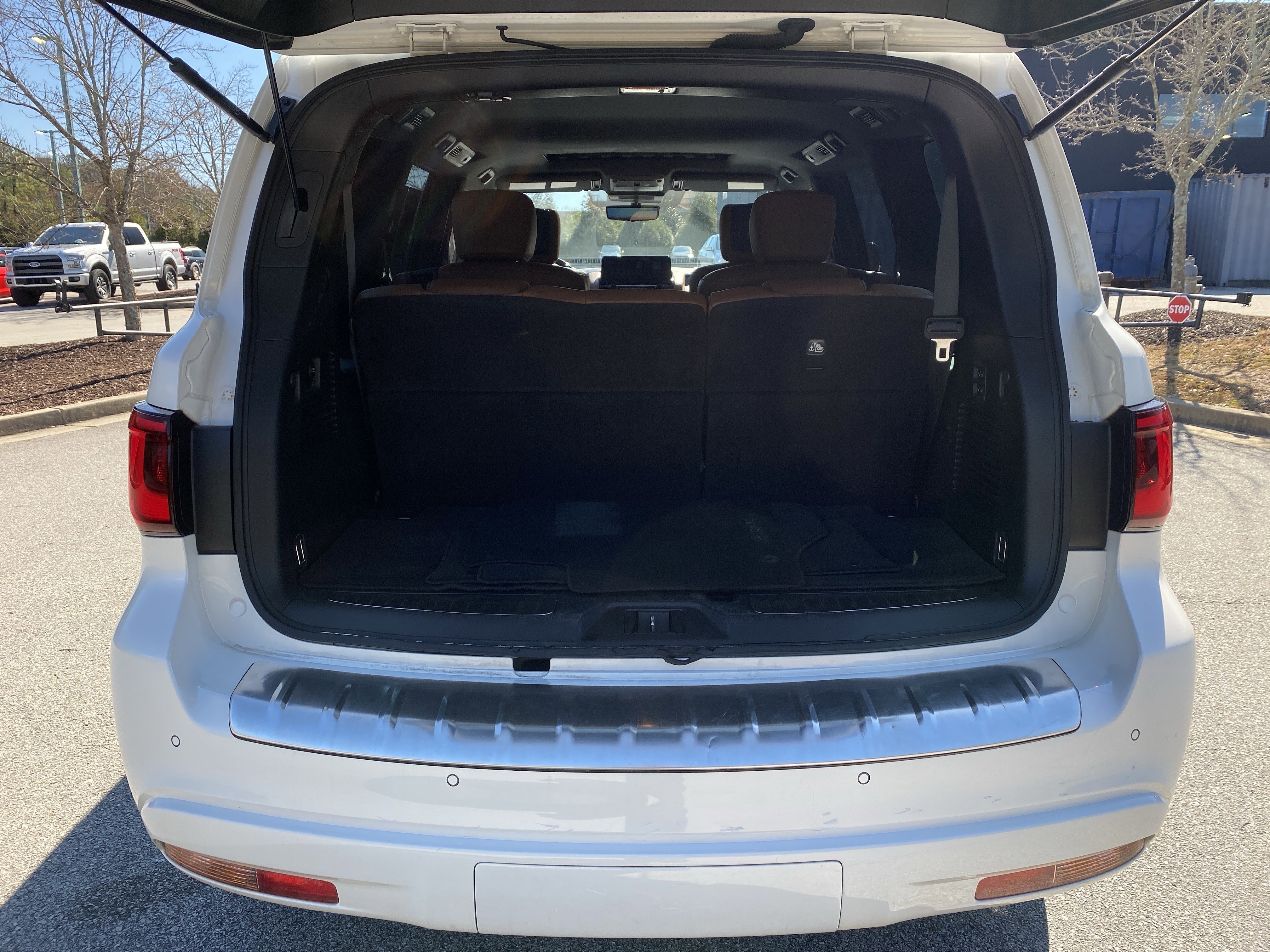 Used 2023 INFINITI QX80 Sensory w/ Cargo Package image 53