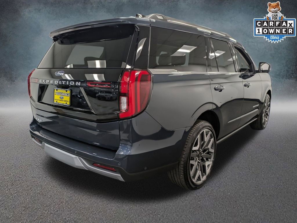 Used 2025 Ford Expedition Platinum w/ Platinum Ultimate Package image 4